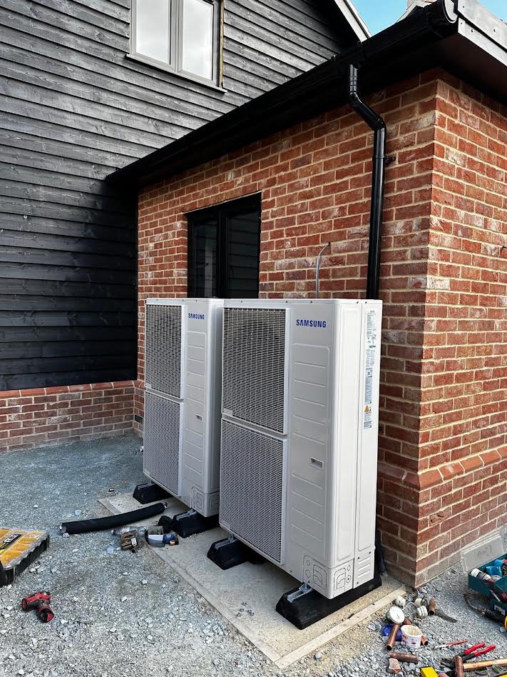 Air source heat pump